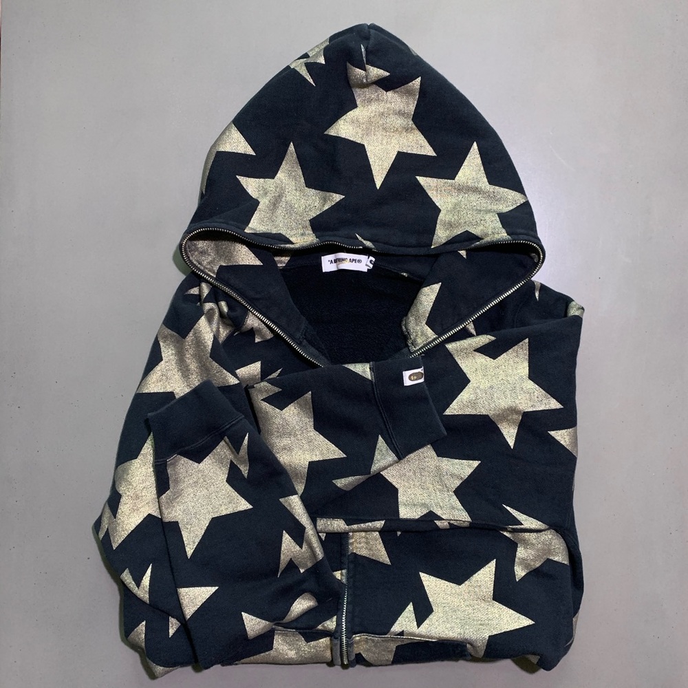 BAPE LIMITED EDITION HOODIE ⭐️ SALE⭐️
